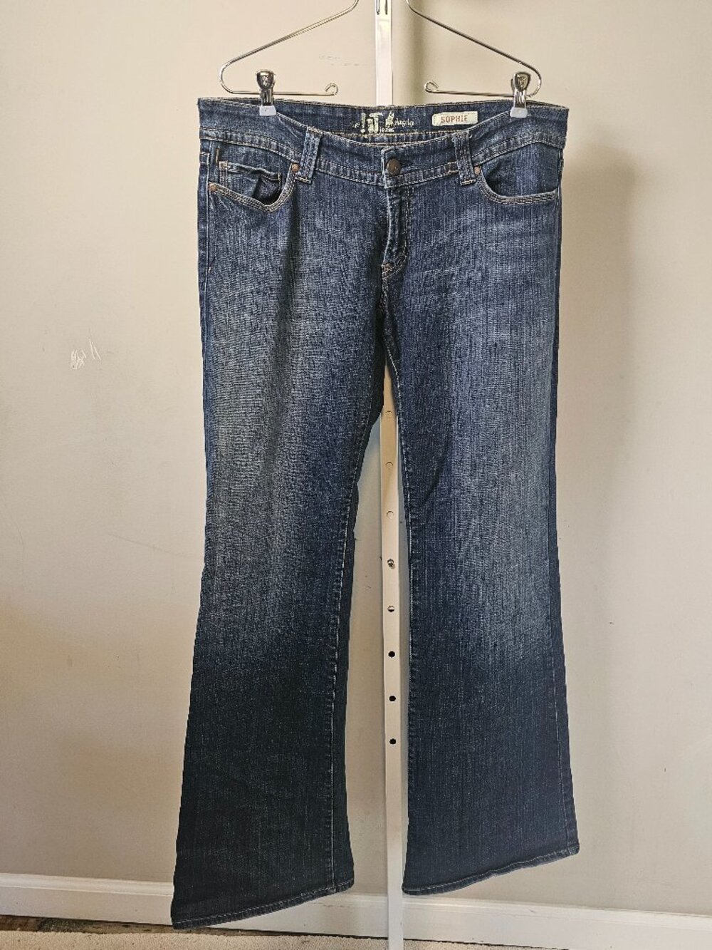 !It Jeans Sophie Blue Grunge Flared Low Rise 32L - Picture 9 of 9